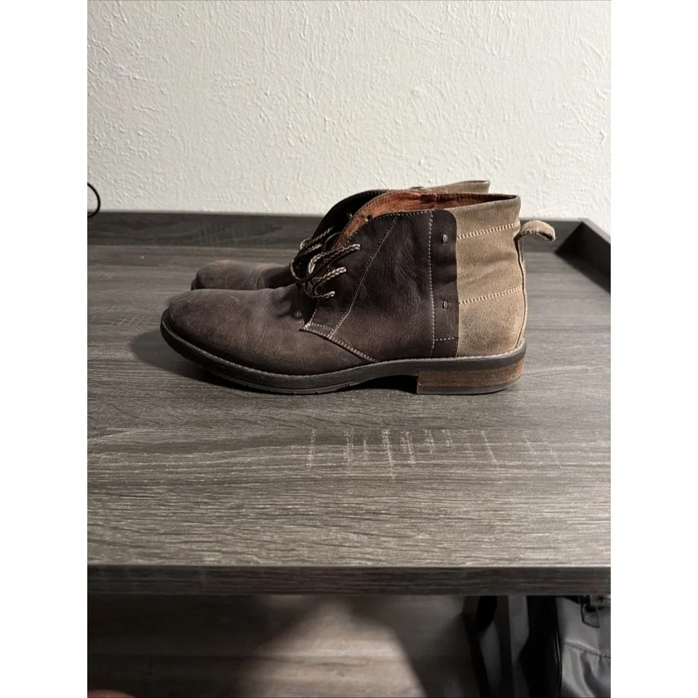 Johnston & Murphy 1850 Men's 11.5 Leather and Suede Chukka Boot